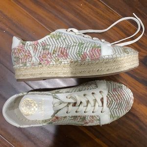 Vince camuto espadrille platform sneaker